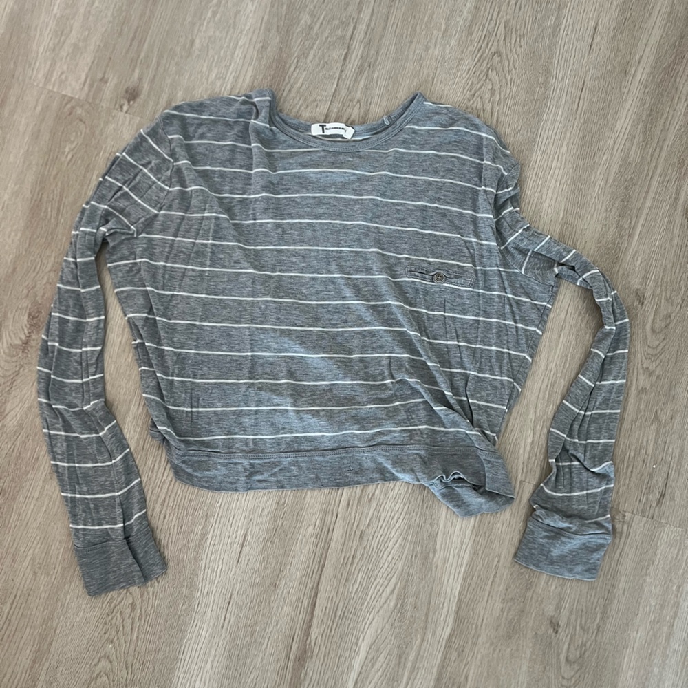 Casual Gray Striped Long Sleeve Tee